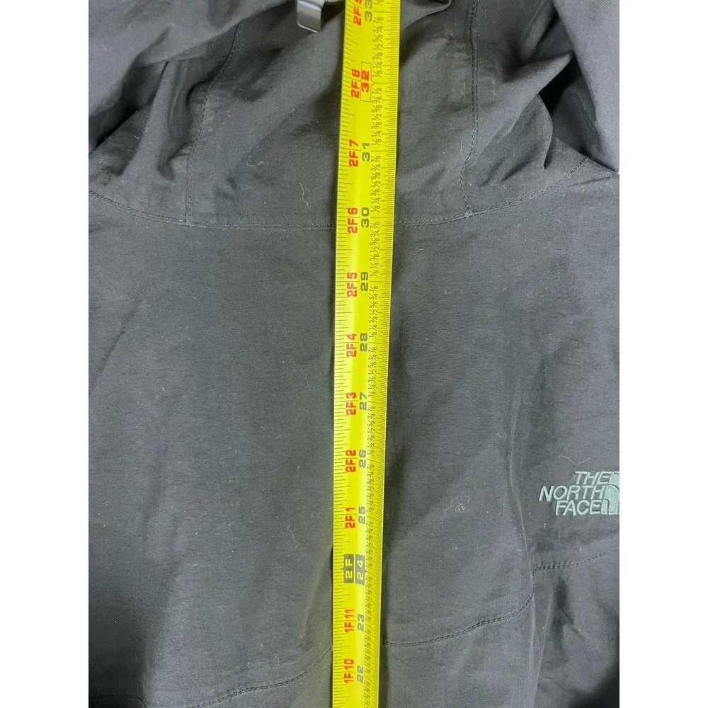 The North Face Mens HyVent Hooded Insulated Jacket Black‎ XL Parka Coat